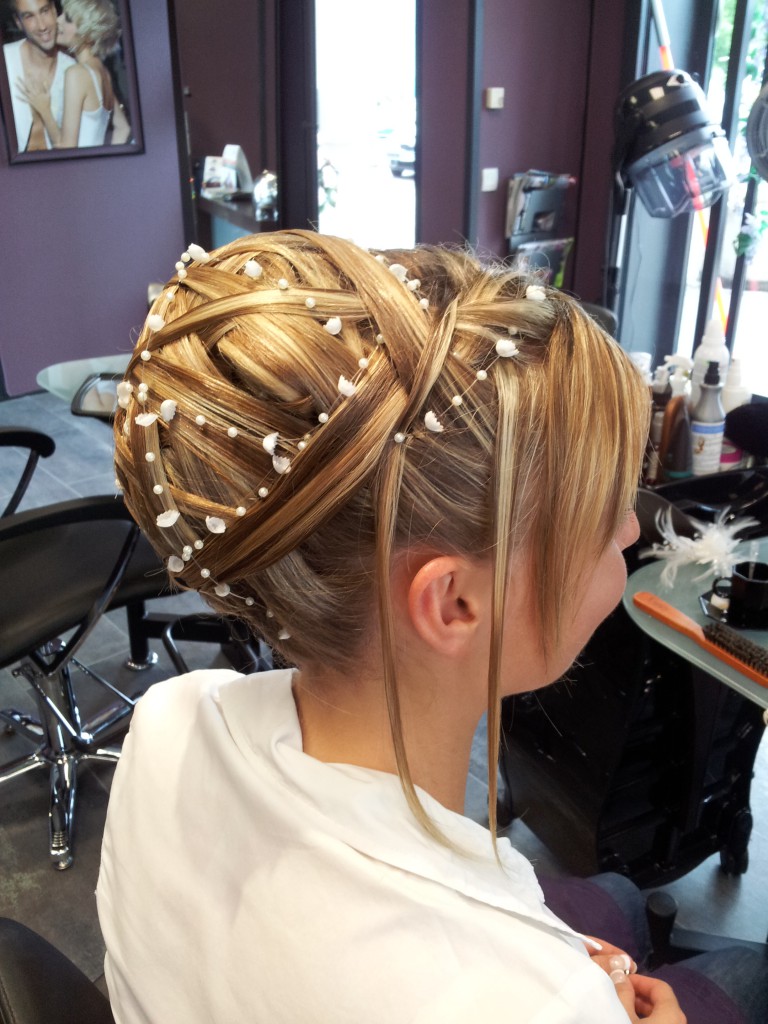 Mariée chignon lisse